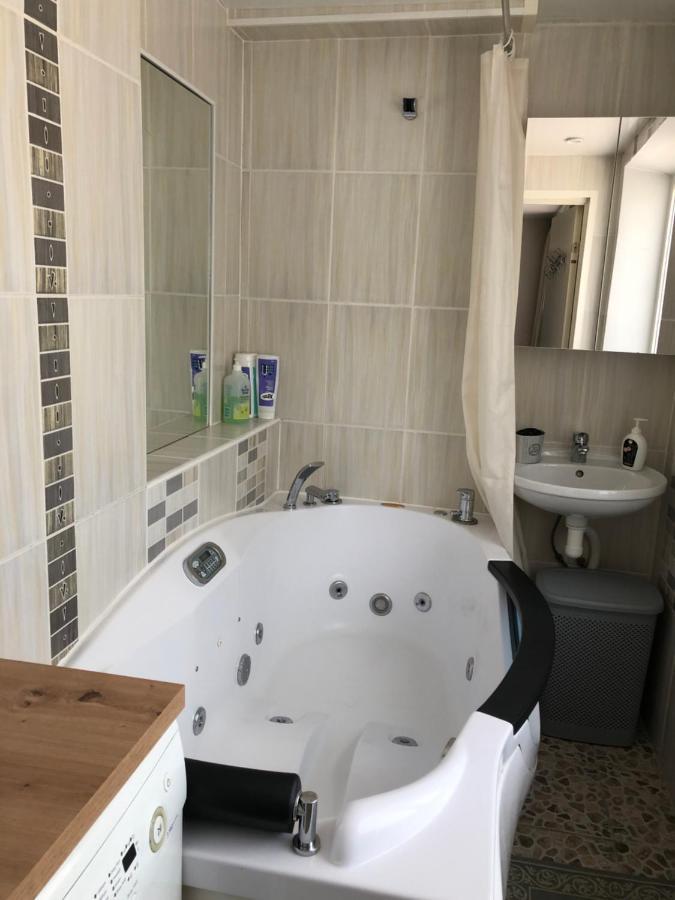 Like A Home Linda Apartment Narva Bagian luar foto